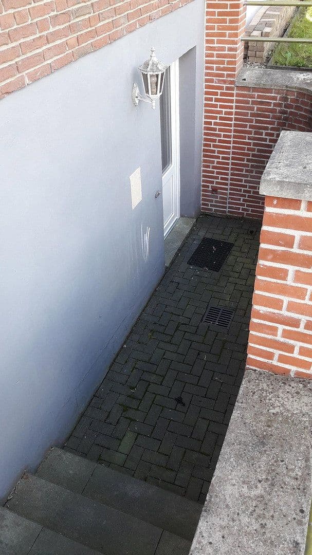 Prodej domu 280 m², pozemek 1.075 m², Strohbergstraße 18, Großsolt, Šlesvicko-Holštýnsko Prodej domu 280 m², pozemek 1.075 m², Strohbergstraße 18, Großsolt, Šlesvicko-Holštýnsko