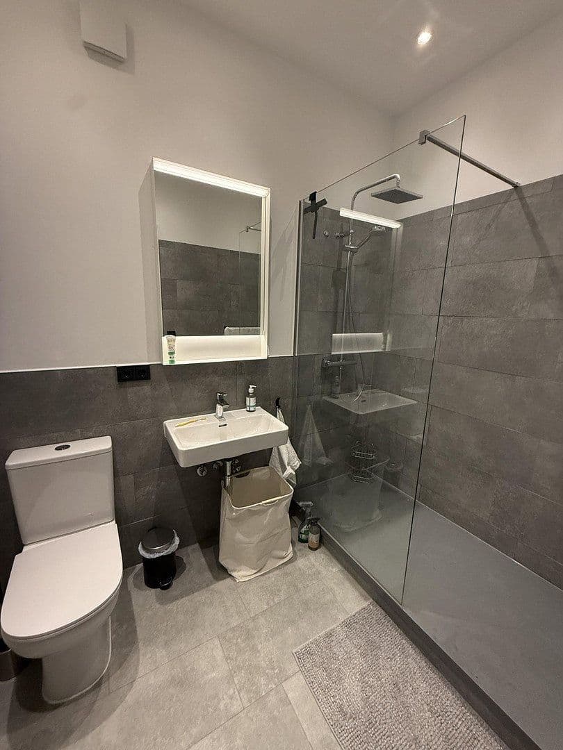 Prodej bytu 1+kk 34 m², Berlin, Berlín Prodej bytu 1+kk 34 m², Berlin, Berlín