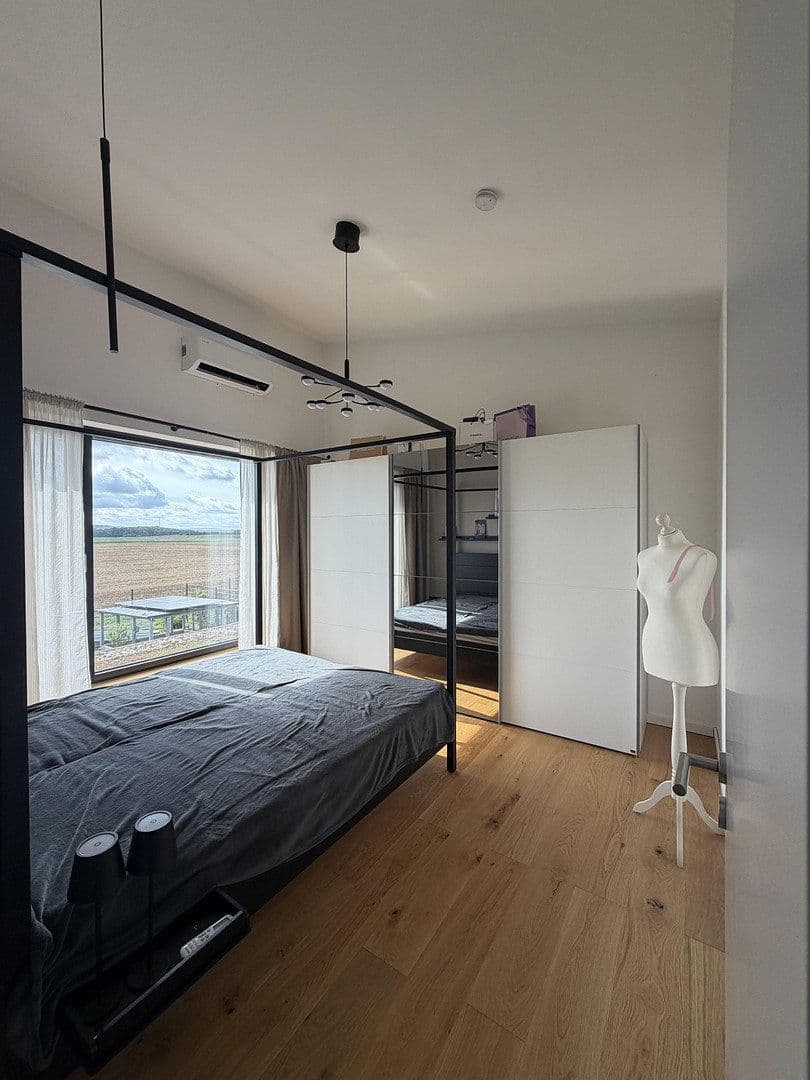 Prodej domu 157 m², pozemek 737 m², Sulzheim, Bavorsko Prodej domu 157 m², pozemek 737 m², Sulzheim, Bavorsko