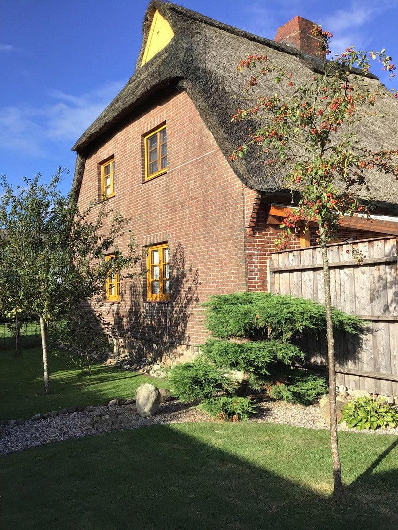 Prodej domu 130 m², pozemek 671 m², Heinkenborstel, Šlesvicko-Holštýnsko Prodej domu 130 m², pozemek 671 m², Heinkenborstel, Šlesvicko-Holštýnsko