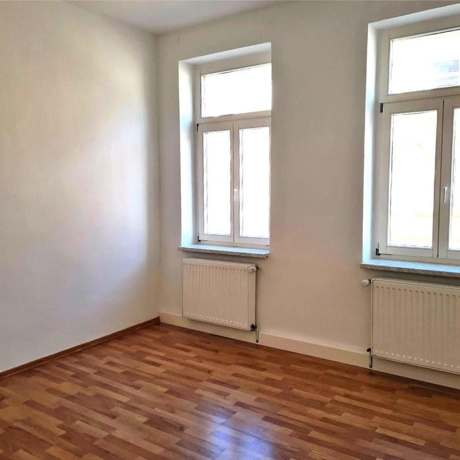Pronájem bytu 3+1 69 m², Kantstraße 32, Wurzen, Sasko Pronájem bytu 3+1 69 m², Kantstraße 32, Wurzen, Sasko