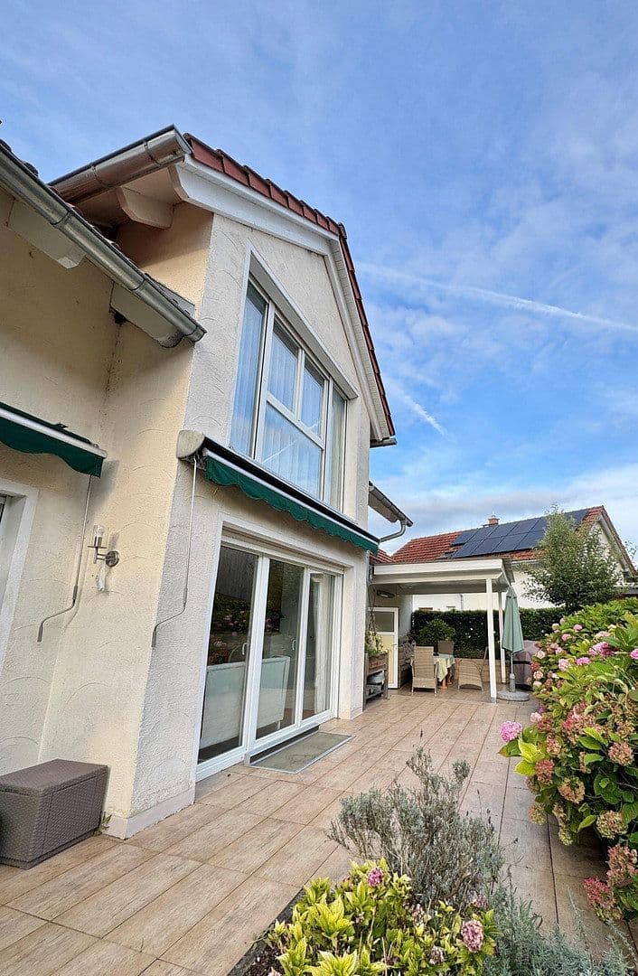 Prodej domu 139 m², pozemek 353 m², Moosinning, Bavorsko Prodej domu 139 m², pozemek 353 m², Moosinning, Bavorsko