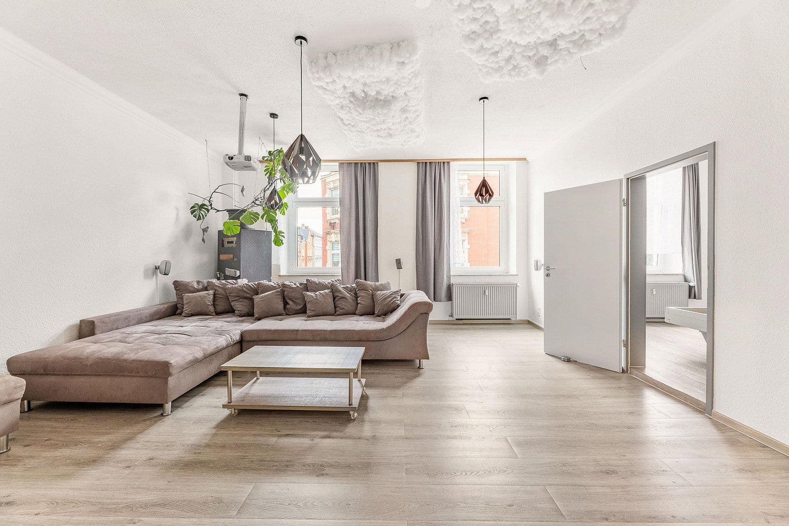 Pronájem bytu 6+1 185 m², Jahnstrasse 1, Hof, Bavorsko Pronájem bytu 6+1 185 m², Jahnstrasse 1, Hof, Bavorsko