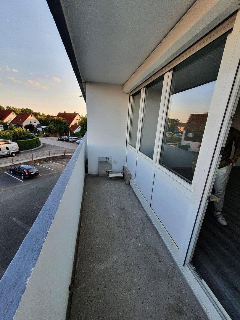 Pronájem bytu 1+1 39 m², Budapester Str. 20, Erlangen, Bavorsko Pronájem bytu 1+1 39 m², Budapester Str. 20, Erlangen, Bavorsko