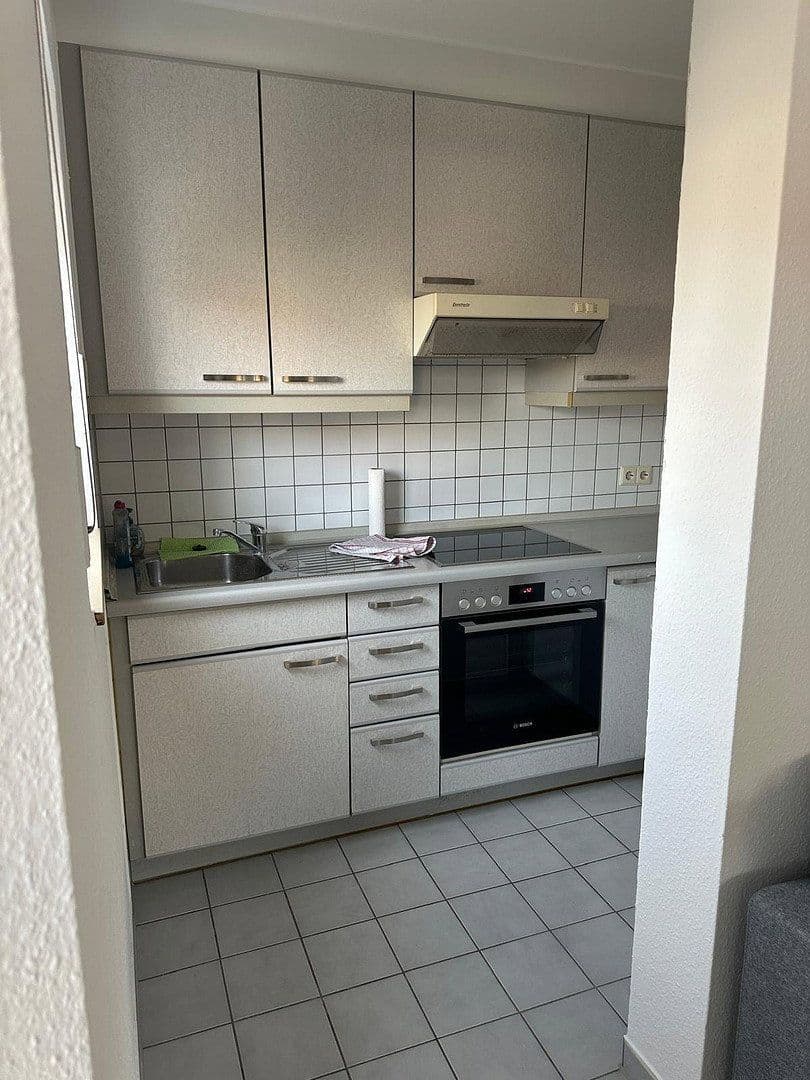 Pronájem bytu 2+1 36 m², Steigerwaldstraße 12, Neckarsulm, Bádensko-Württembersko Pronájem bytu 2+1 36 m², Steigerwaldstraße 12, Neckarsulm, Bádensko-Württembersko