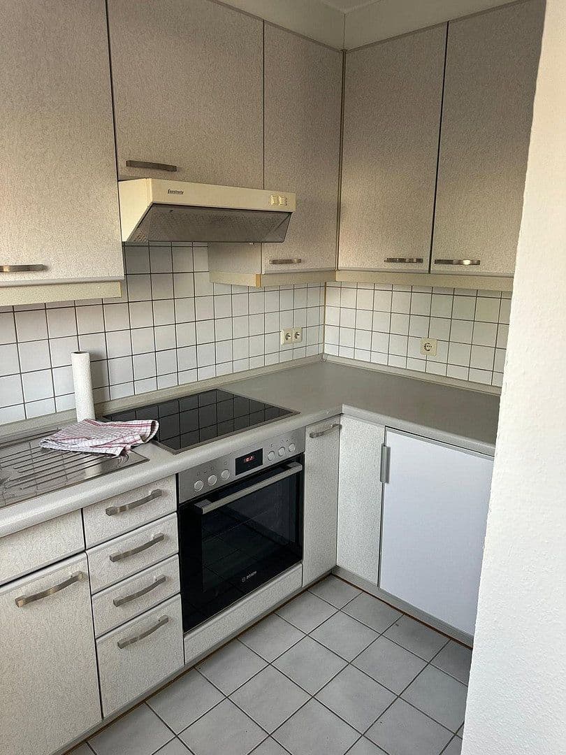 Pronájem bytu 2+1 36 m², Steigerwaldstraße 12, Neckarsulm, Bádensko-Württembersko Pronájem bytu 2+1 36 m², Steigerwaldstraße 12, Neckarsulm, Bádensko-Württembersko