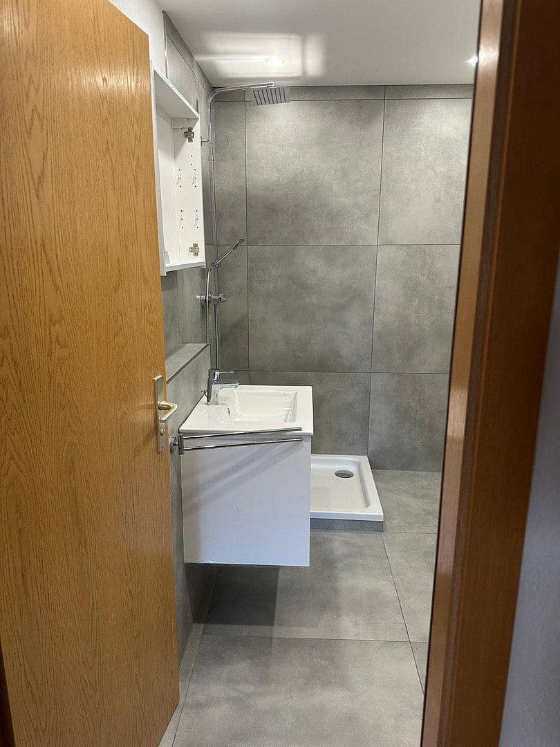 Pronájem bytu 2+1 36 m², Steigerwaldstraße 12, Neckarsulm, Bádensko-Württembersko Pronájem bytu 2+1 36 m², Steigerwaldstraße 12, Neckarsulm, Bádensko-Württembersko