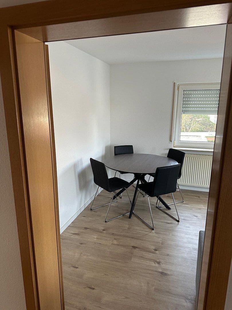 Pronájem bytu 2+1 36 m², Steigerwaldstraße 12, Neckarsulm, Bádensko-Württembersko Pronájem bytu 2+1 36 m², Steigerwaldstraße 12, Neckarsulm, Bádensko-Württembersko