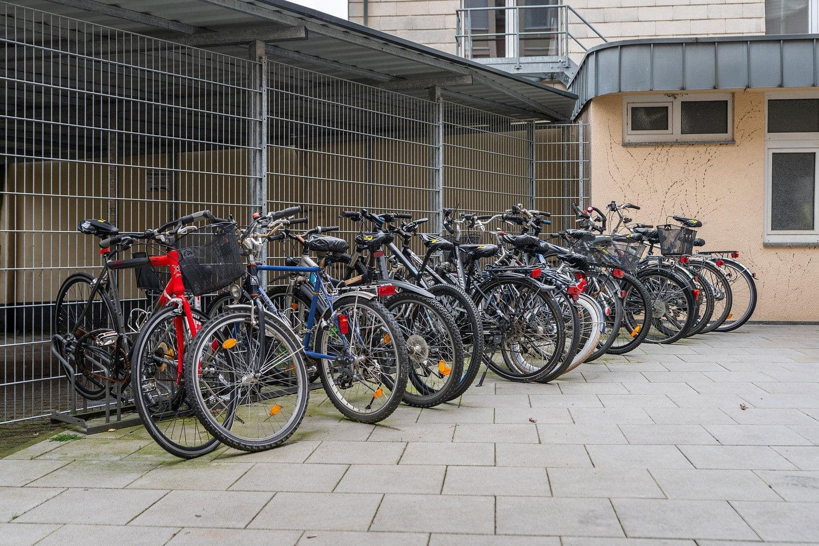 Pronájem bytu 1+1 18 m², Turmstr. 16a, Cáchy, Severní Porýní-Vestfálsko Pronájem bytu 1+1 18 m², Turmstr. 16a, Cáchy, Severní Porýní-Vestfálsko