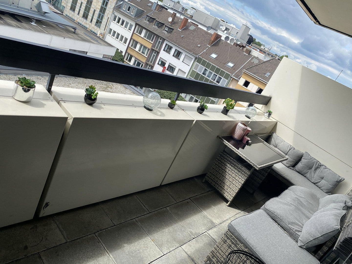 Pronájem bytu 1+1 45 m², Stresemannstr. 28, Mönchengladbach, Severní Porýní-Vestfálsko Pronájem bytu 1+1 45 m², Stresemannstr. 28, Mönchengladbach, Severní Porýní-Vestfálsko