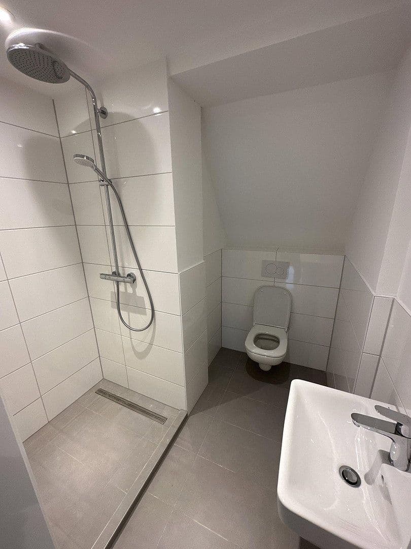 Pronájem bytu 150 m², Linnestraße 2-4, Pforzheim, Bádensko-Württembersko Pronájem bytu 150 m², Linnestraße 2-4, Pforzheim, Bádensko-Württembersko