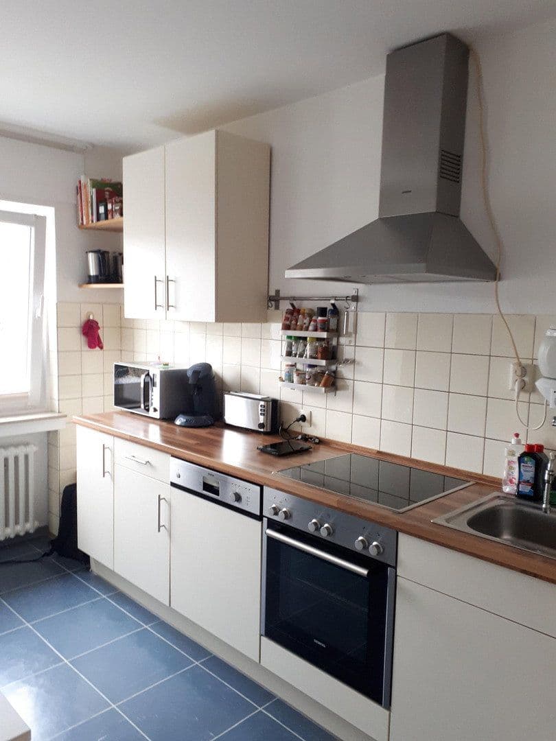 Pronájem bytu 2+1 68 m², Enggasse 29, Bonn, Severní Porýní-Vestfálsko Pronájem bytu 2+1 68 m², Enggasse 29, Bonn, Severní Porýní-Vestfálsko