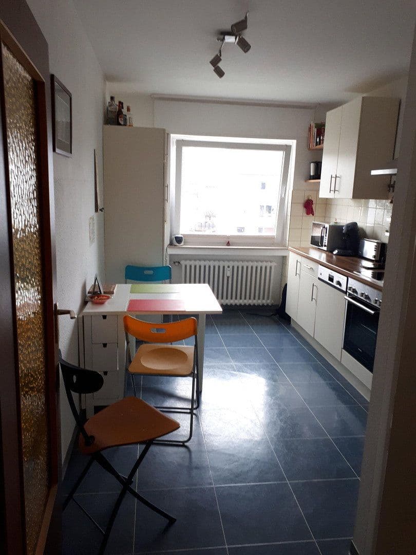 Pronájem bytu 2+1 68 m², Enggasse 29, Bonn, Severní Porýní-Vestfálsko Pronájem bytu 2+1 68 m², Enggasse 29, Bonn, Severní Porýní-Vestfálsko