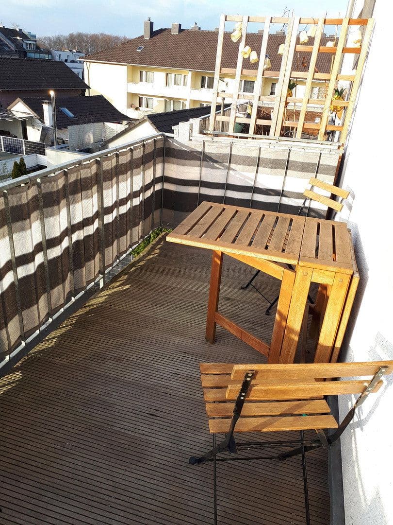 Pronájem bytu 2+1 68 m², Enggasse 29, Bonn, Severní Porýní-Vestfálsko Pronájem bytu 2+1 68 m², Enggasse 29, Bonn, Severní Porýní-Vestfálsko