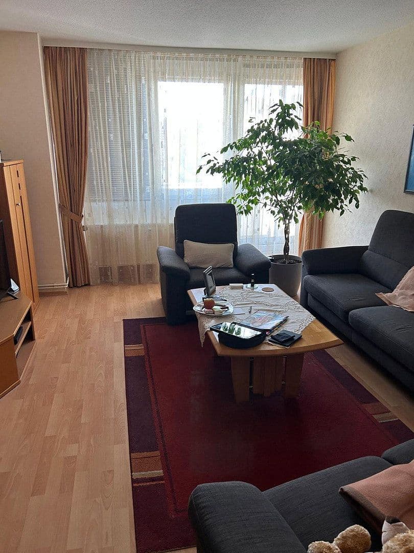 Pronájem bytu 3+1 64 m², Zum Rauhen See 13, Rodgau, Hessen Pronájem bytu 3+1 64 m², Zum Rauhen See 13, Rodgau, Hessen