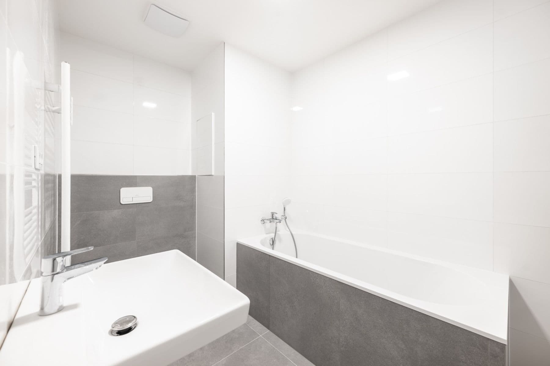 Prodej bytu 3+kk 66 m², Tyršovo nábřeží, Zlín, Zlínský kraj Prodej bytu 3+kk 66 m², Tyršovo nábřeží, Zlín, Zlínský kraj