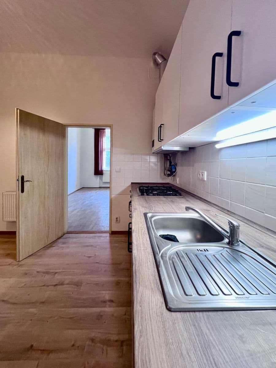 Pronájem bytu 3+1 63 m², Na Neklance, Praha, Praha Pronájem bytu 3+1 63 m², Na Neklance, Praha, Praha