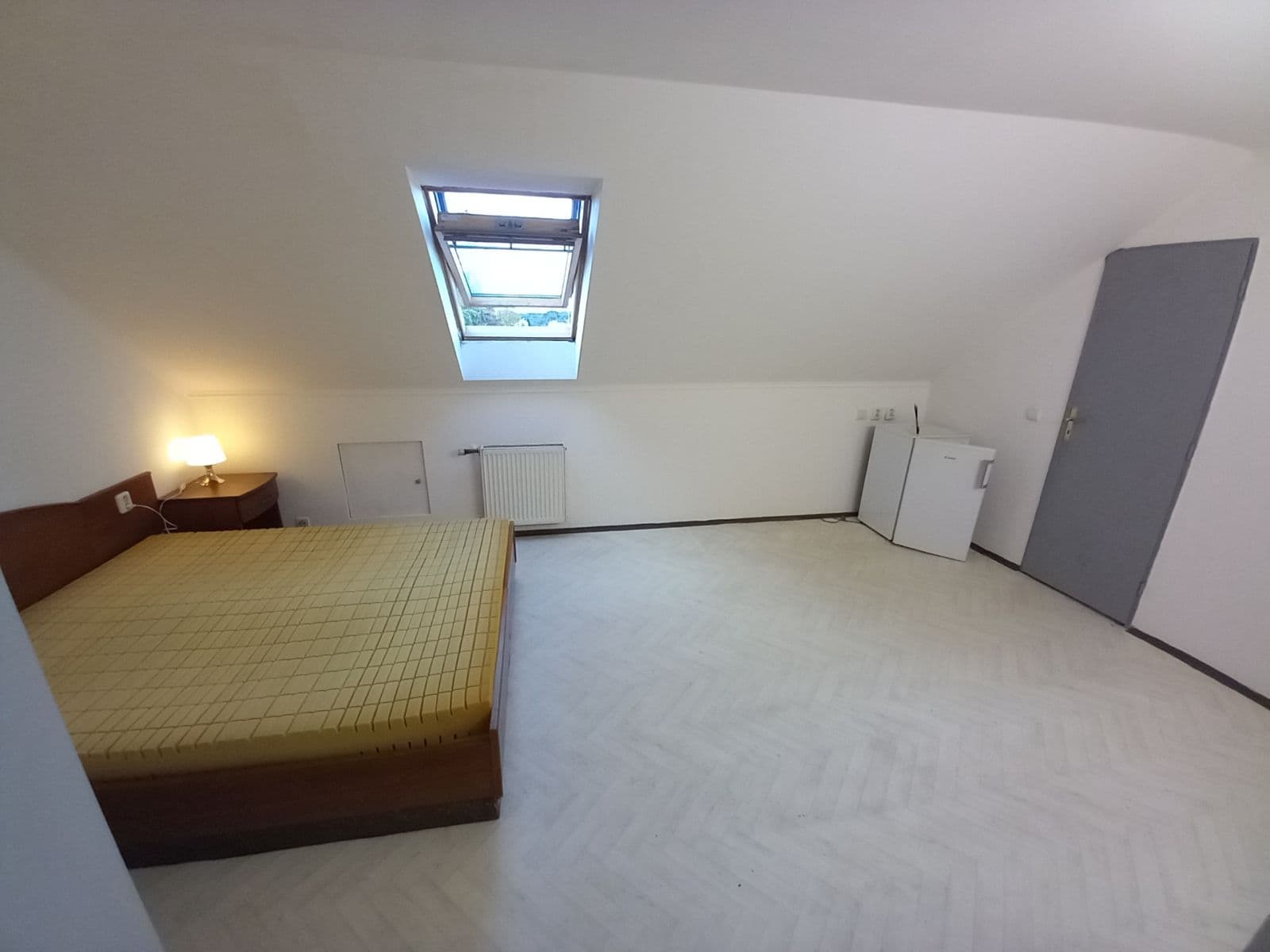 Pronájem bytu 1+kk 32 m², Bělohorská, Praha, Praha Pronájem bytu 1+kk 32 m², Bělohorská, Praha, Praha