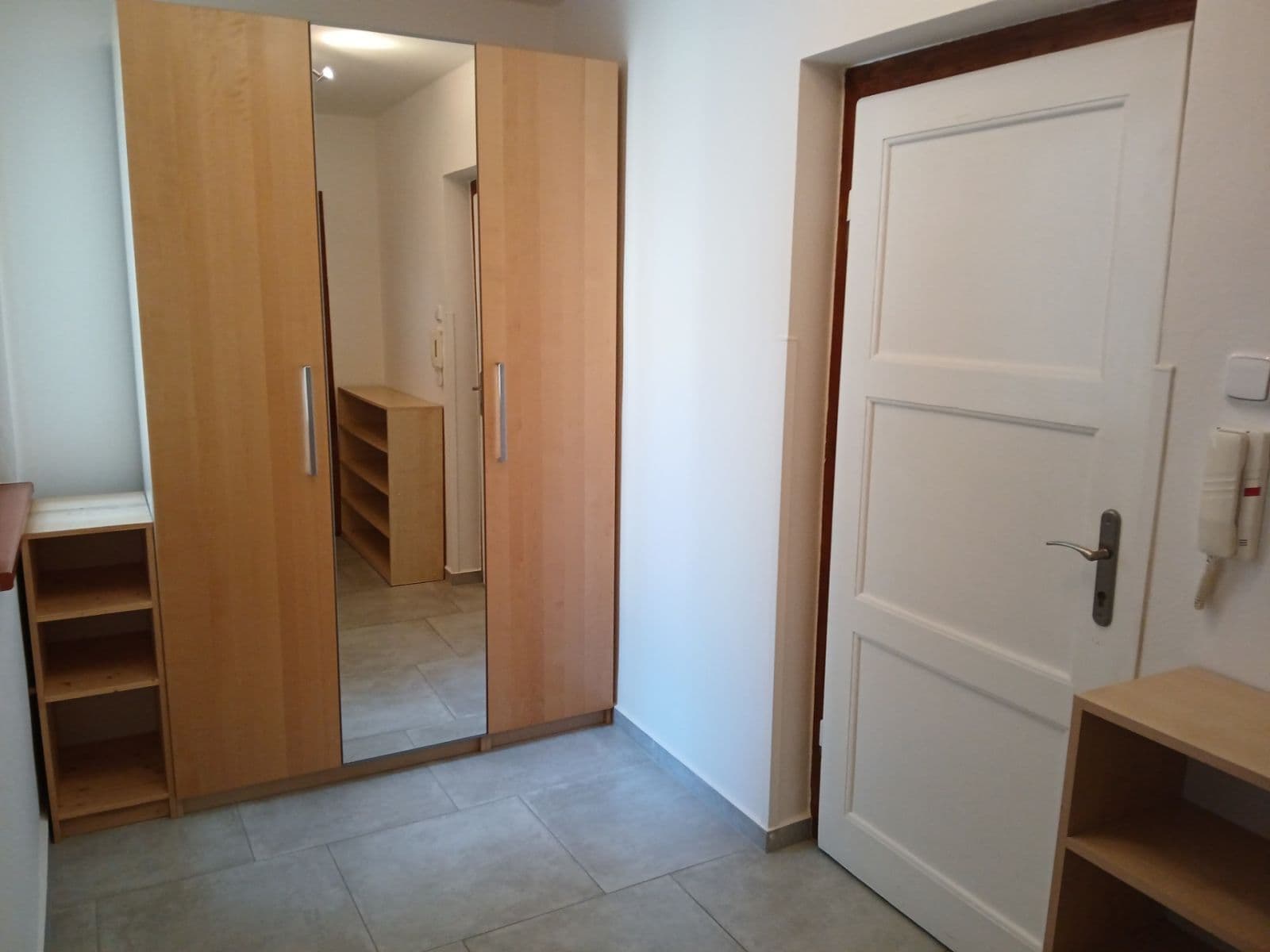 Pronájem bytu 1+1 50 m², Gruzínská, Plzeň, Plzeňský kraj Pronájem bytu 1+1 50 m², Gruzínská, Plzeň, Plzeňský kraj