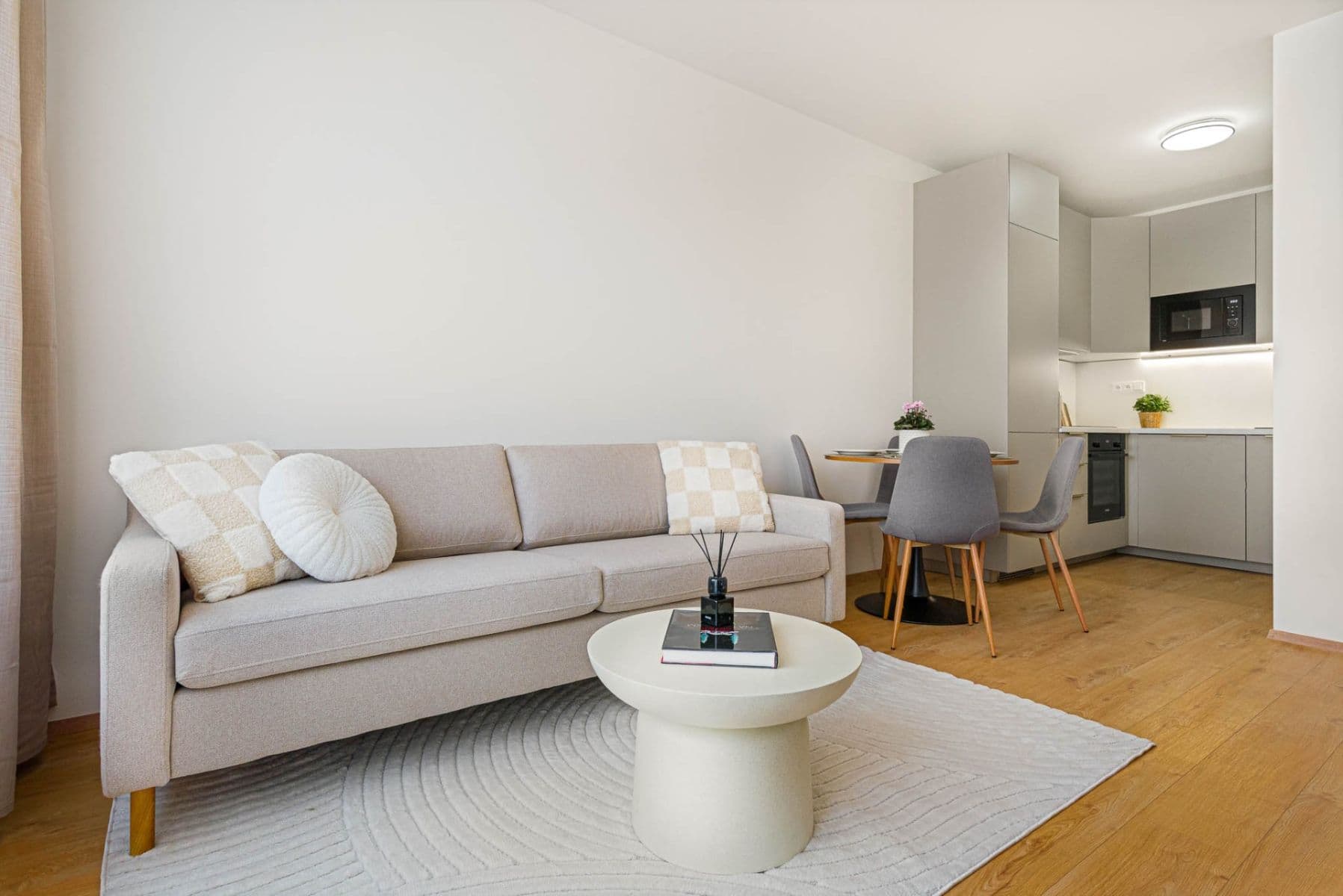Prodej bytu 2+kk 43 m², Arnošta Staňka, Praha, Praha Prodej bytu 2+kk 43 m², Arnošta Staňka, Praha, Praha