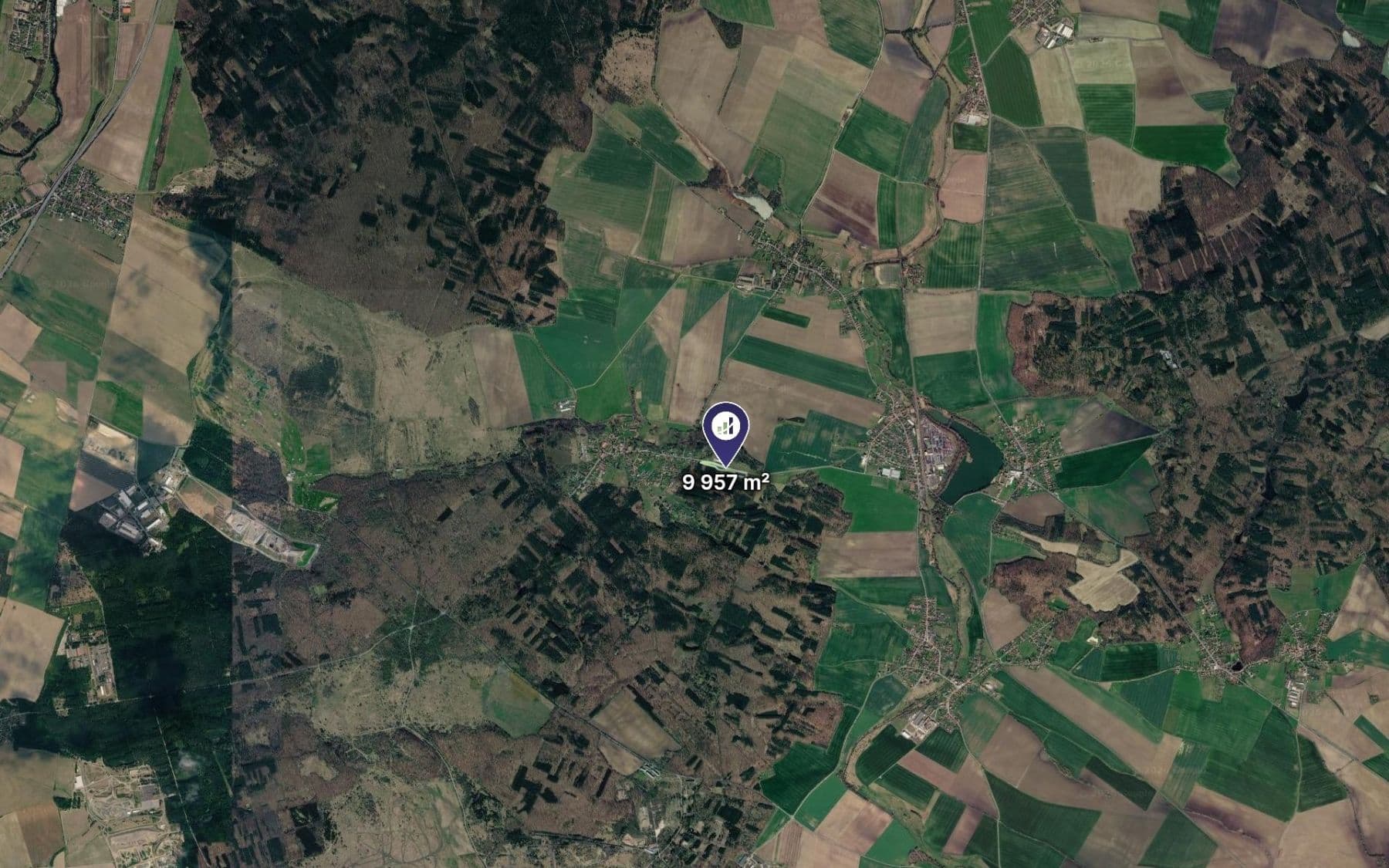 Prodej pozemku 9.957 m², Lipník, Středočeský kraj Prodej pozemku 9.957 m², Lipník, Středočeský kraj
