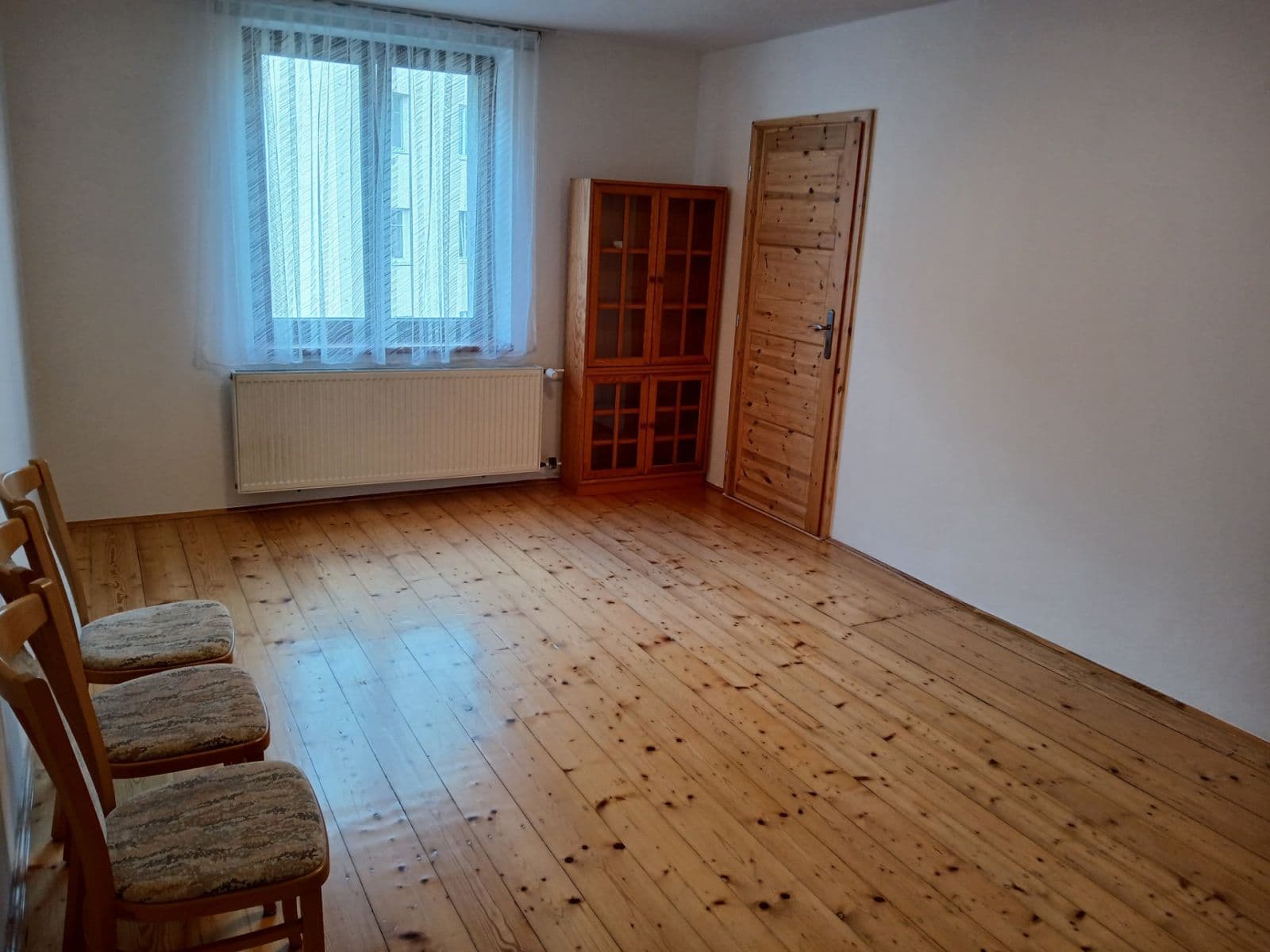 Pronájem bytu 2+kk 50 m², Gruzínská, Plzeň, Plzeňský kraj Pronájem bytu 2+kk 50 m², Gruzínská, Plzeň, Plzeňský kraj