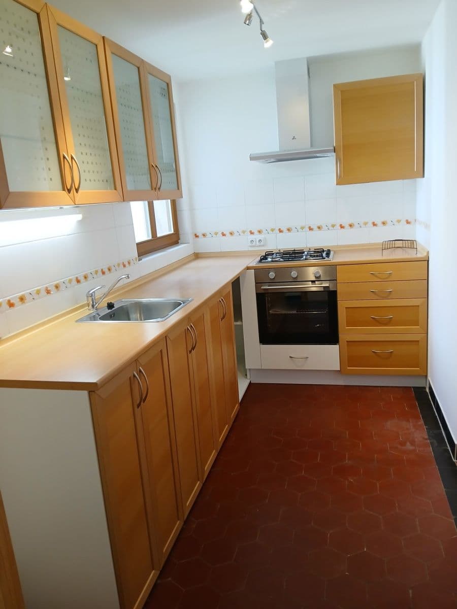 Pronájem bytu 2+kk 50 m², Gruzínská, Plzeň, Plzeňský kraj Pronájem bytu 2+kk 50 m², Gruzínská, Plzeň, Plzeňský kraj