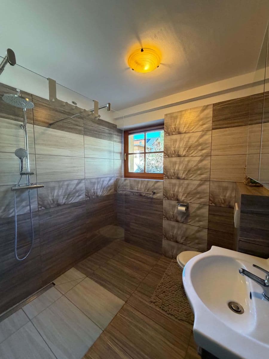 Prodej domu 237 m², pozemek 1.202 m², Dolní Bečva, Zlínský kraj Prodej domu 237 m², pozemek 1.202 m², Dolní Bečva, Zlínský kraj
