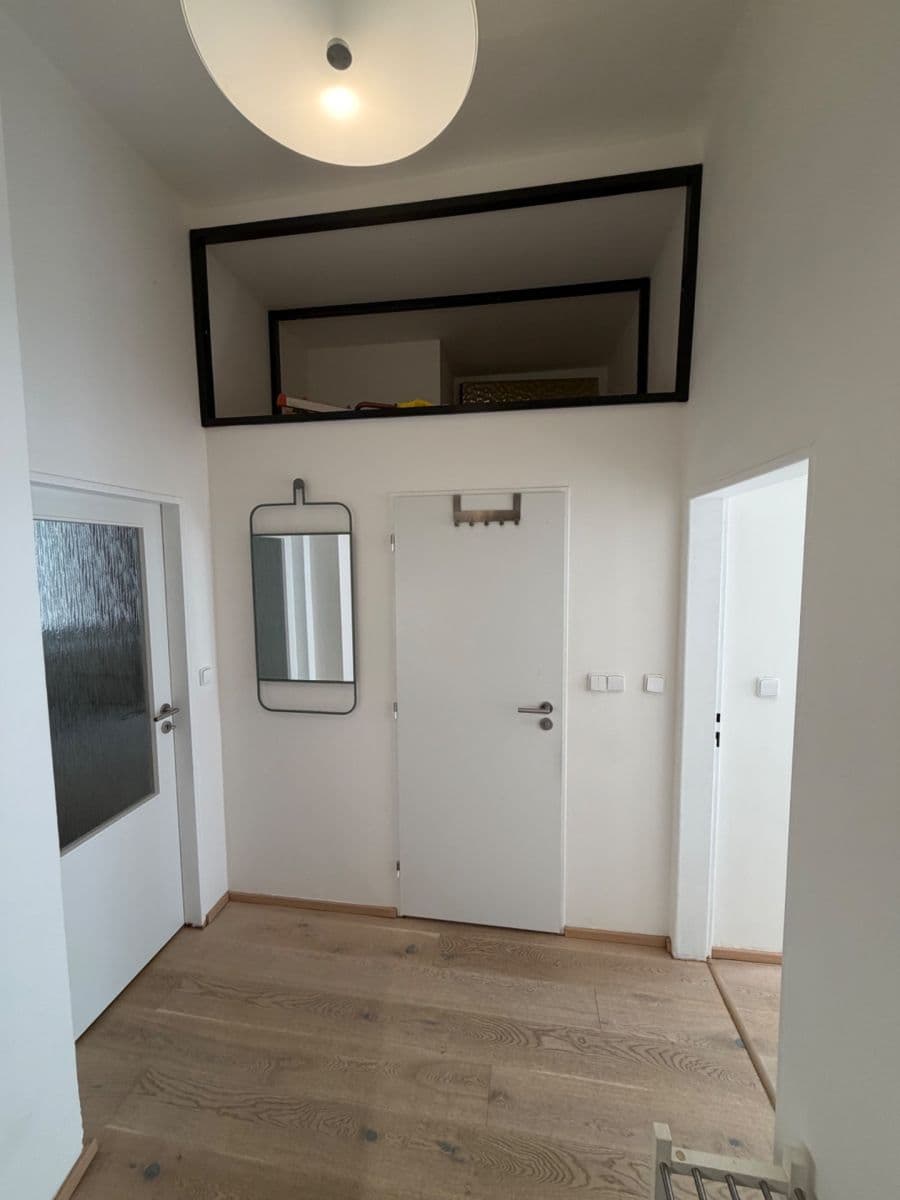 Pronájem bytu 2+kk 35 m², Šafaříkova, Praha, Praha Pronájem bytu 2+kk 35 m², Šafaříkova, Praha, Praha