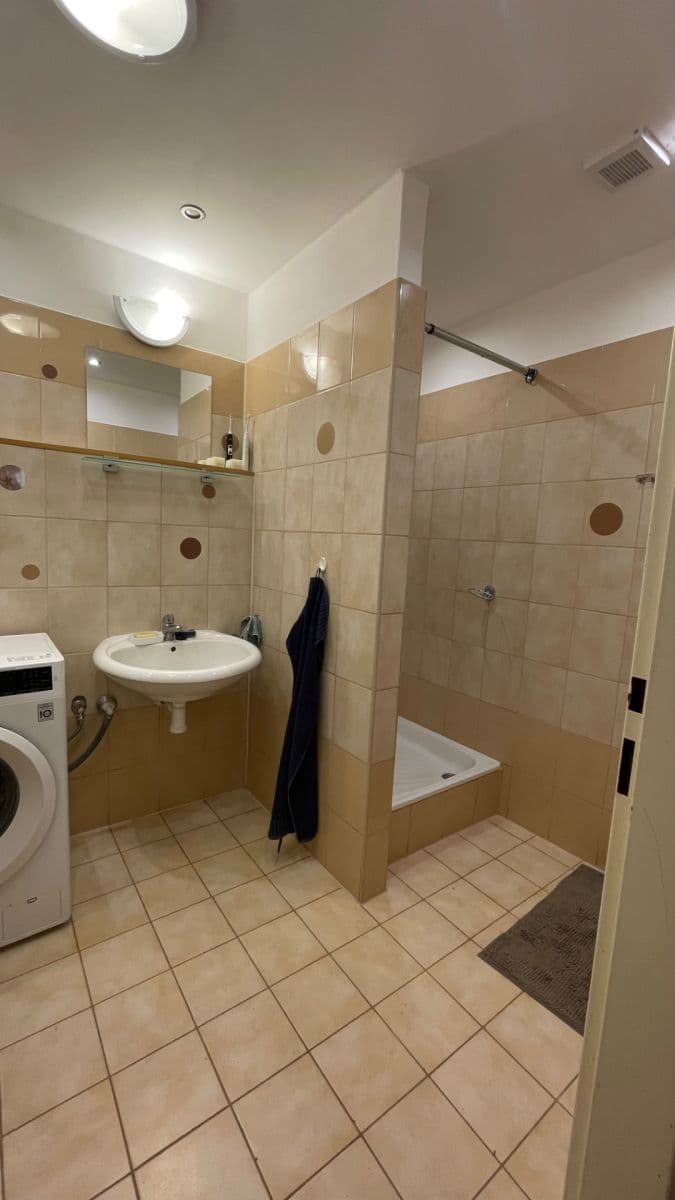 Prodej bytu 2+kk 58 m², Řešovská, Praha, Praha Prodej bytu 2+kk 58 m², Řešovská, Praha, Praha