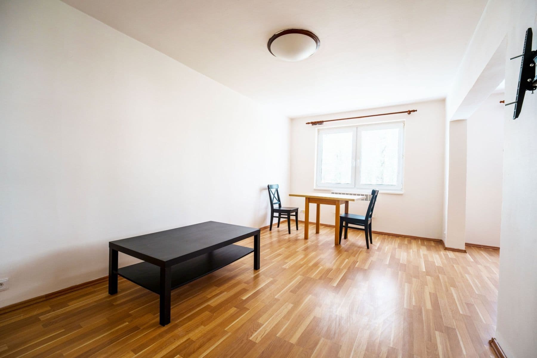 Pronájem bytu 3+kk 68 m², Mírová, Milovice, Středočeský kraj Pronájem bytu 3+kk 68 m², Mírová, Milovice, Středočeský kraj