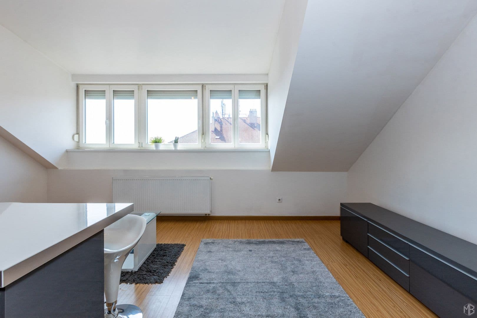 Pronájem bytu 2+kk 57 m², Černokostelecká, Praha, Praha Pronájem bytu 2+kk 57 m², Černokostelecká, Praha, Praha