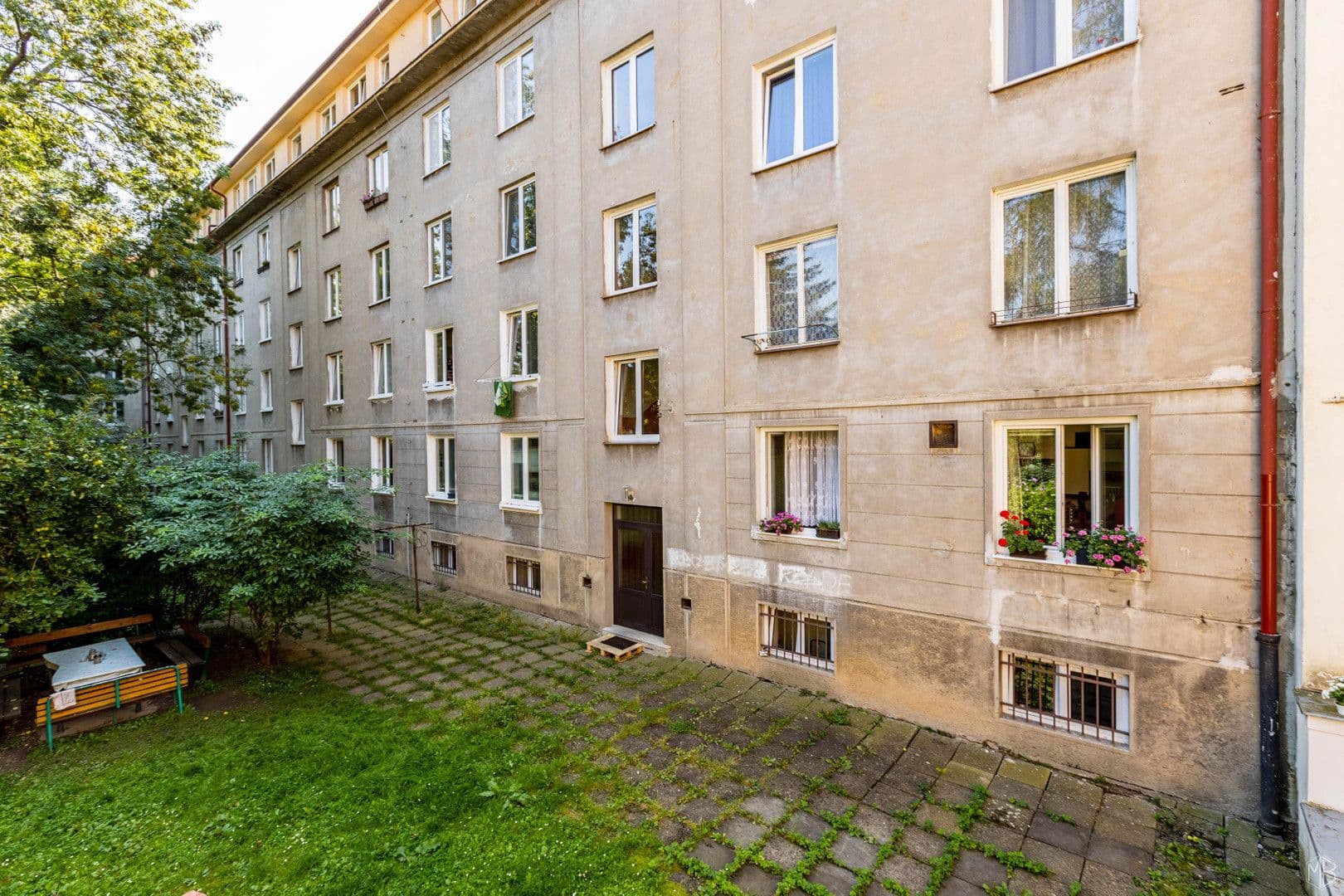 Pronájem bytu 2+kk 57 m², Černokostelecká, Praha, Praha Pronájem bytu 2+kk 57 m², Černokostelecká, Praha, Praha