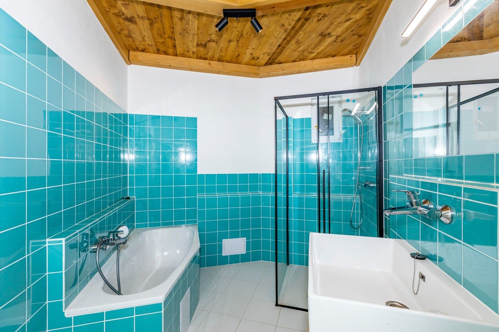 Pronájem bytu 2+kk 54 m², Kolbenova, Praha, Praha Pronájem bytu 2+kk 54 m², Kolbenova, Praha, Praha