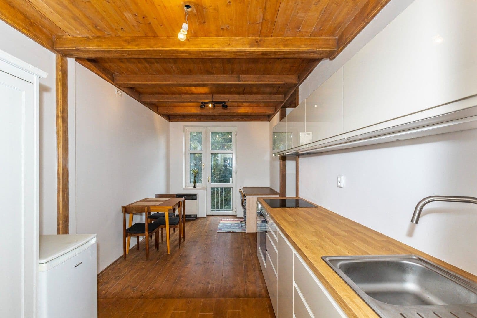 Pronájem bytu 2+kk 54 m², Kolbenova, Praha, Praha Pronájem bytu 2+kk 54 m², Kolbenova, Praha, Praha