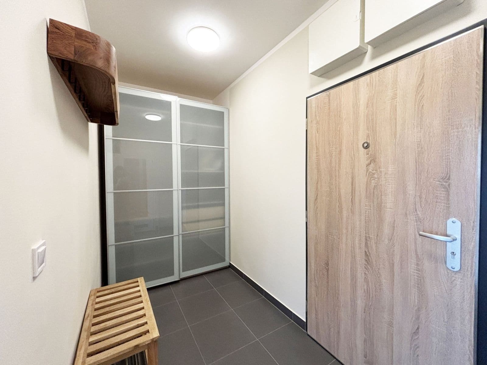 Pronájem bytu 1+kk 33 m², Granitova, Praha, Praha Pronájem bytu 1+kk 33 m², Granitova, Praha, Praha