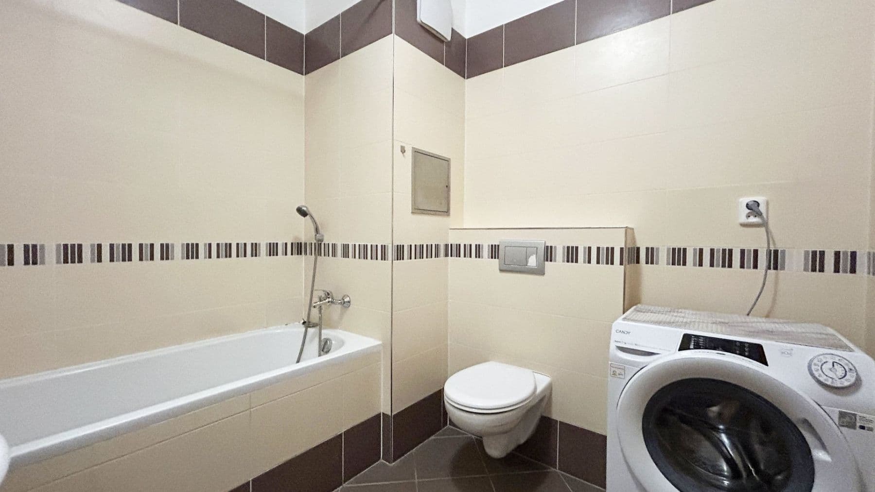 Pronájem bytu 2+kk 57 m², Pavla Beneše, Praha, Praha Pronájem bytu 2+kk 57 m², Pavla Beneše, Praha, Praha