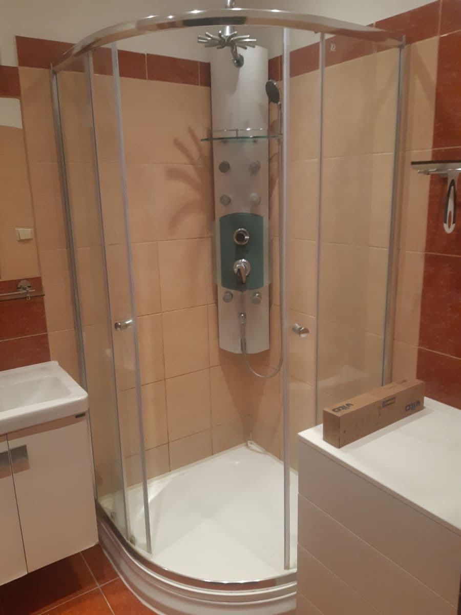 Pronájem bytu 2+1 54 m², Záhřebská, Brno, Jihomoravský kraj Pronájem bytu 2+1 54 m², Záhřebská, Brno, Jihomoravský kraj
