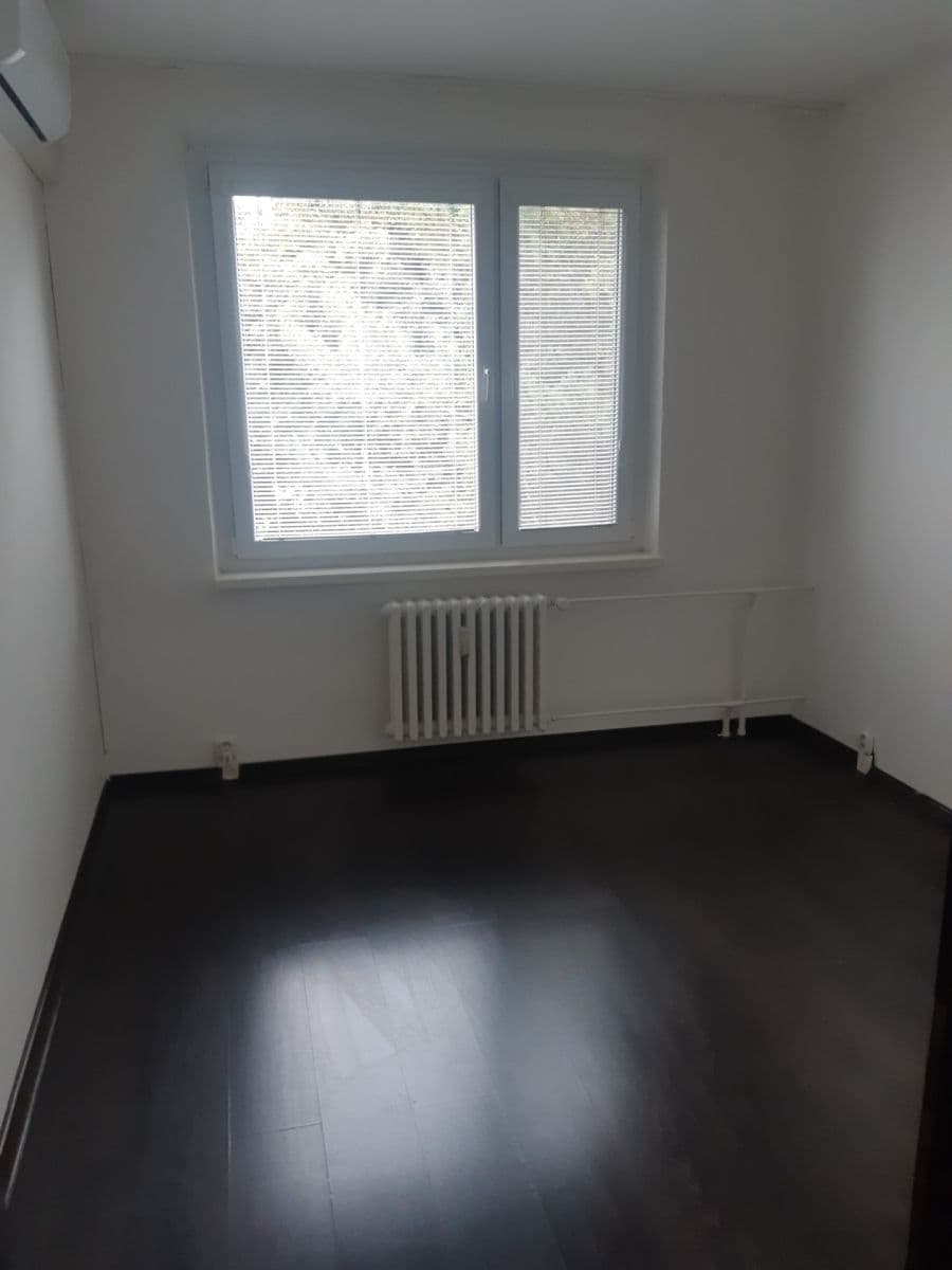 Pronájem bytu 2+1 54 m², Záhřebská, Brno, Jihomoravský kraj Pronájem bytu 2+1 54 m², Záhřebská, Brno, Jihomoravský kraj