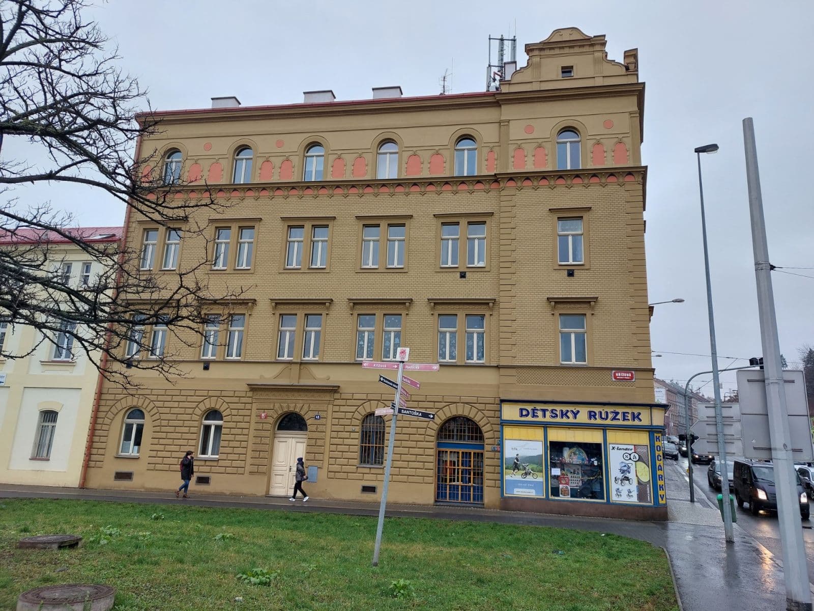 Pronájem bytu 1+kk 17 m², Křížová, Praha, Praha Pronájem bytu 1+kk 17 m², Křížová, Praha, Praha