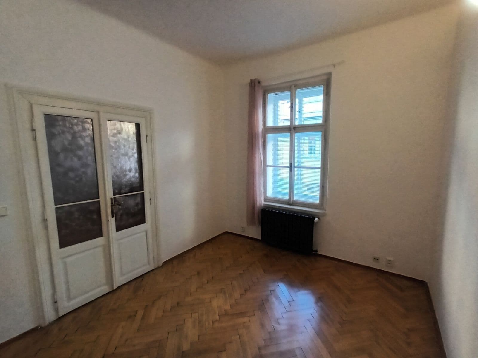 Pronájem bytu 2+1 53 m², Roháčova, Praha, Praha Pronájem bytu 2+1 53 m², Roháčova, Praha, Praha