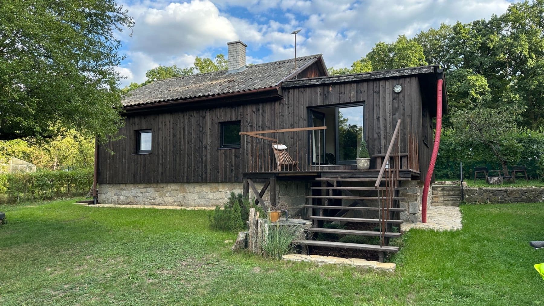 Prodej chaty, chalupy 60 m², pozemek 846 m², Svinaře, Středočeský kraj Prodej chaty, chalupy 60 m², pozemek 846 m², Svinaře, Středočeský kraj