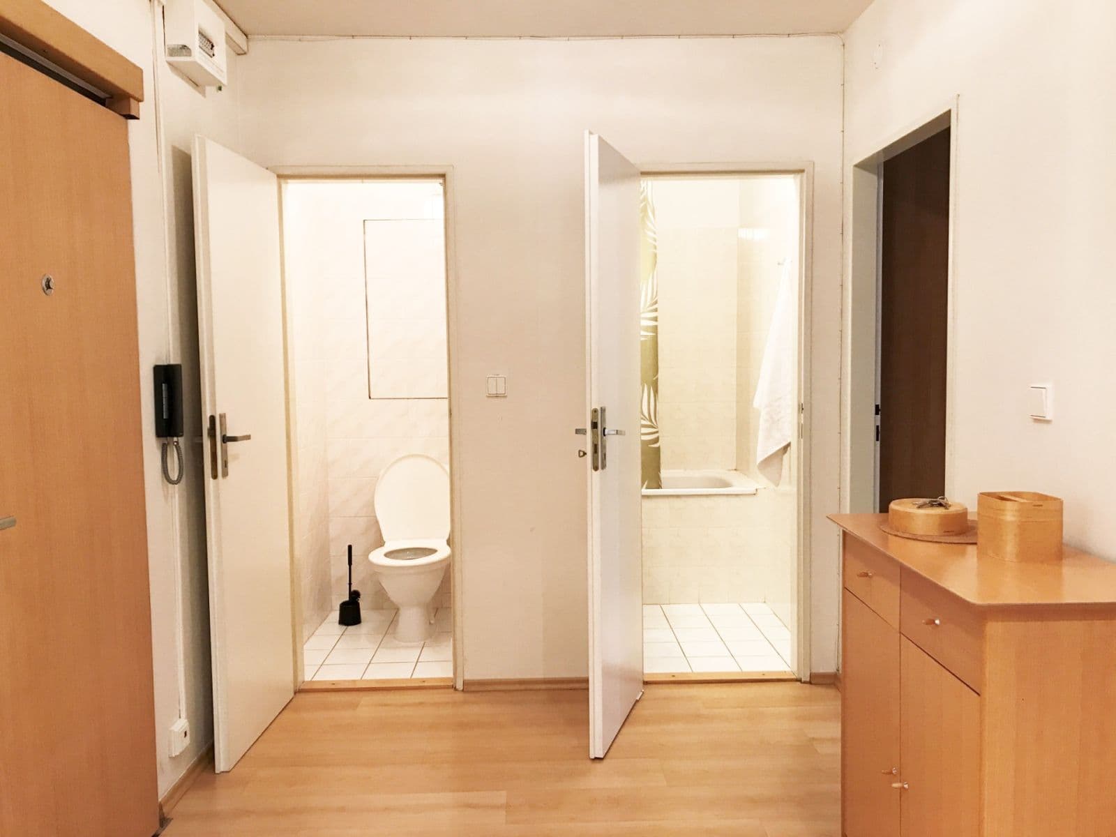 Pronájem bytu 2+kk 39 m², Bryksova, Praha, Praha Pronájem bytu 2+kk 39 m², Bryksova, Praha, Praha