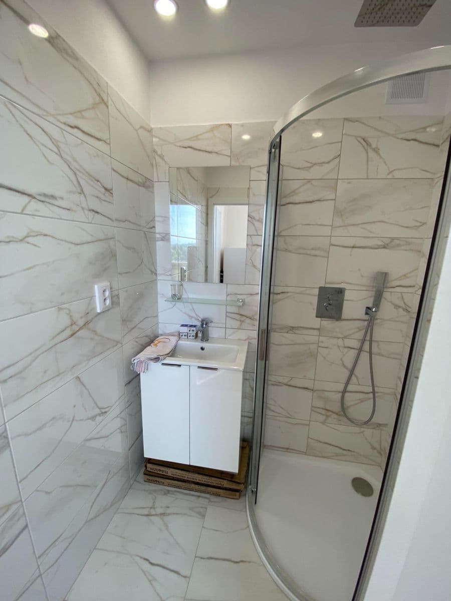 Pronájem bytu 3+1 68 m², Kúty, Zlín, Zlínský kraj Pronájem bytu 3+1 68 m², Kúty, Zlín, Zlínský kraj