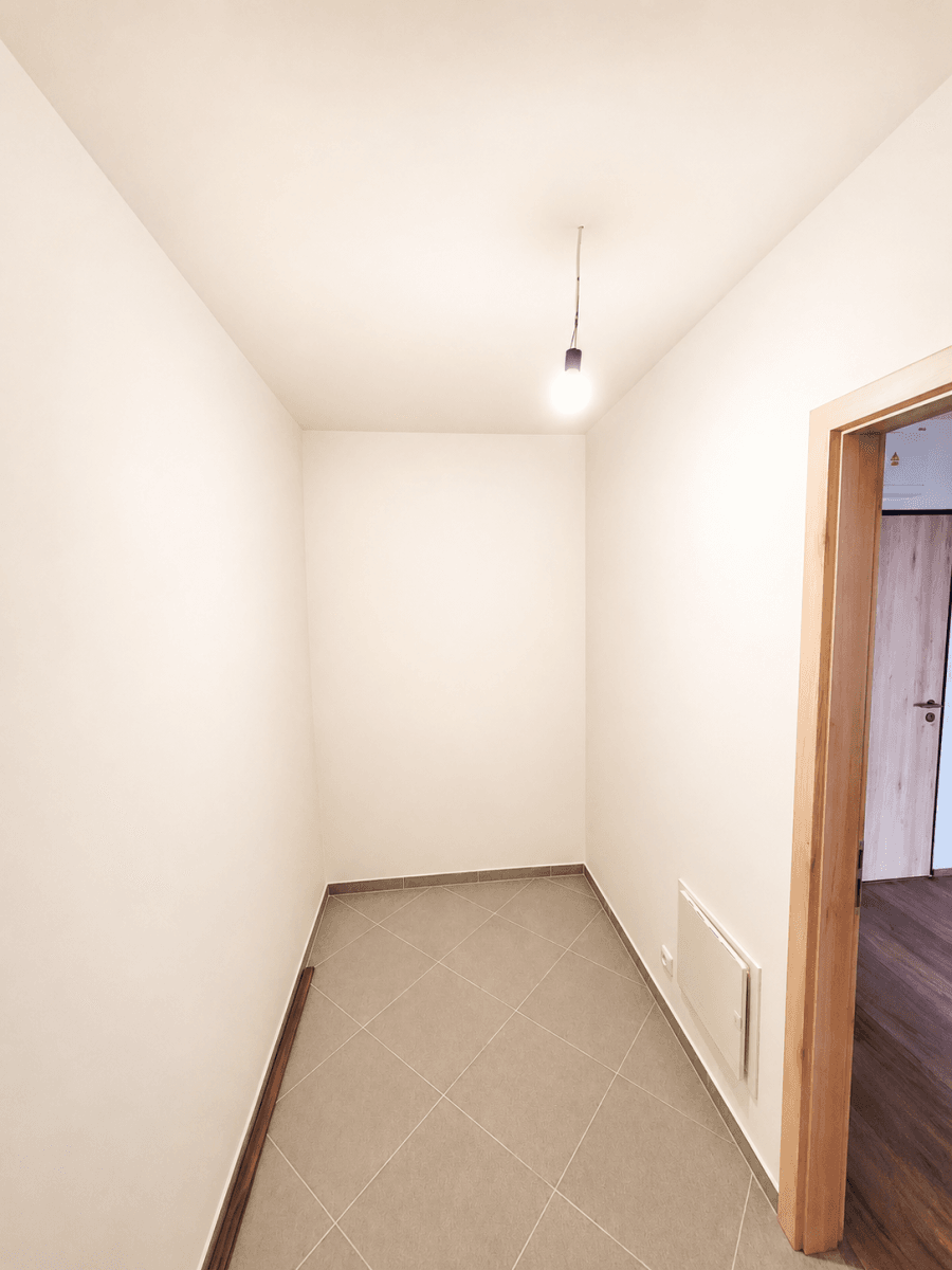 Prodej bytu 2+kk 55 m², Kardausova, Praha, Praha Prodej bytu 2+kk 55 m², Kardausova, Praha, Praha