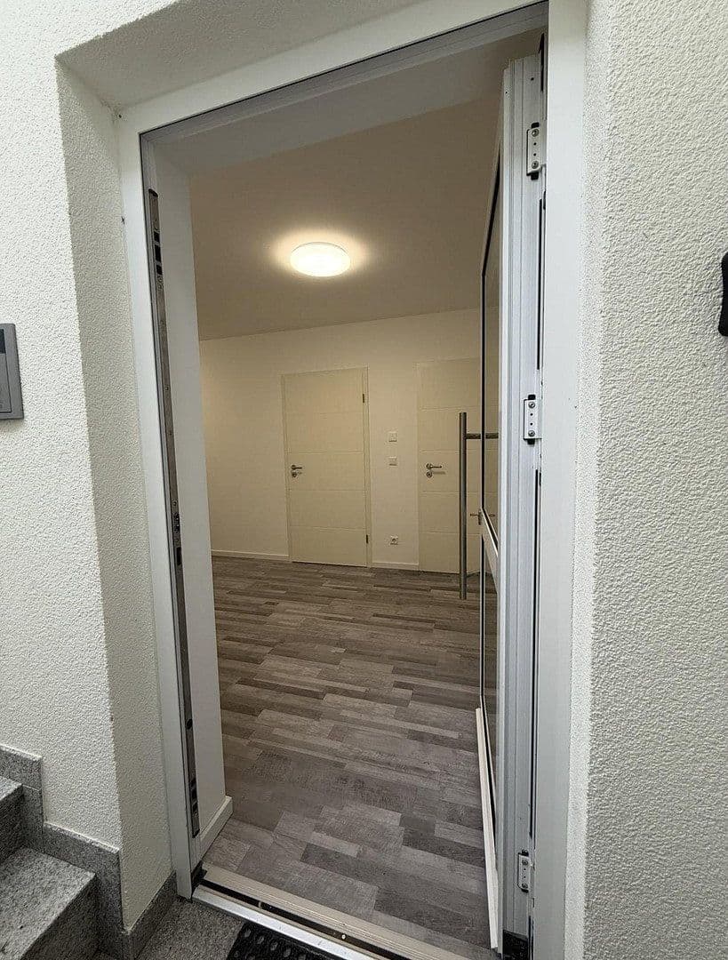 Prodej bytu 3+1 94 m², Kopernikusstraße 14, Weikersheim, Bádensko-Württembersko Prodej bytu 3+1 94 m², Kopernikusstraße 14, Weikersheim, Bádensko-Württembersko