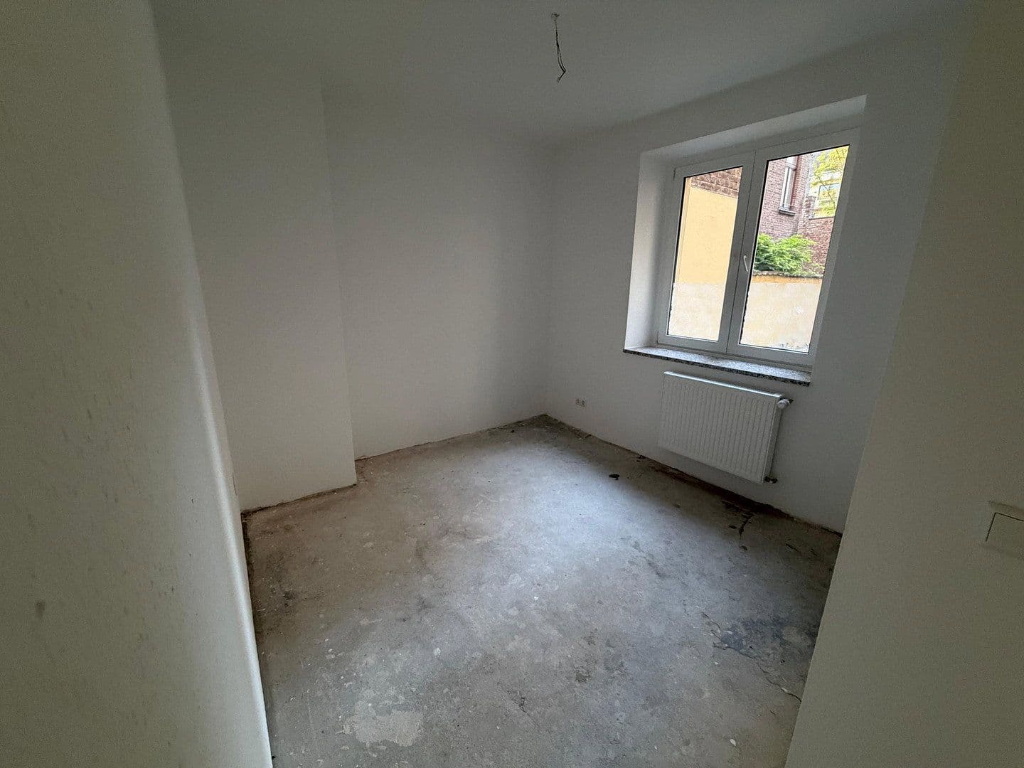 Pronájem bytu 3+1 46 m², Metzer Straße 11, Köln, Severní Porýní-Vestfálsko Pronájem bytu 3+1 46 m², Metzer Straße 11, Köln, Severní Porýní-Vestfálsko