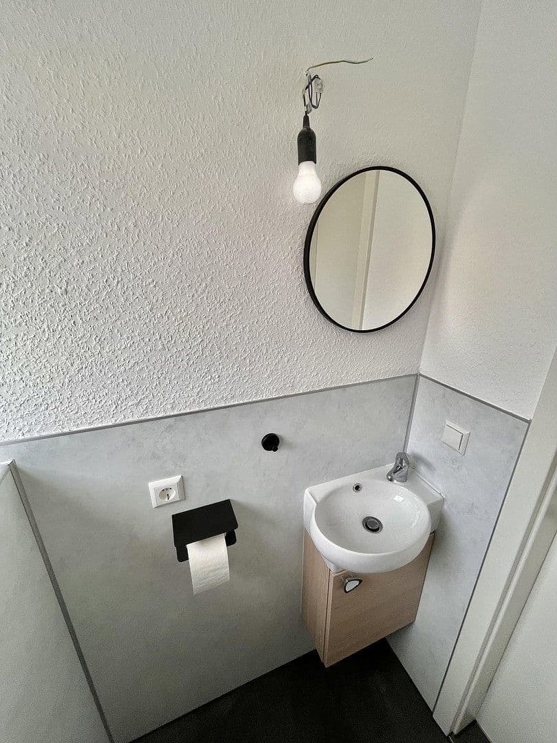 Pronájem bytu 3+1 62 m², Goethestraße 3, Hechingen, Bádensko-Württembersko Pronájem bytu 3+1 62 m², Goethestraße 3, Hechingen, Bádensko-Württembersko