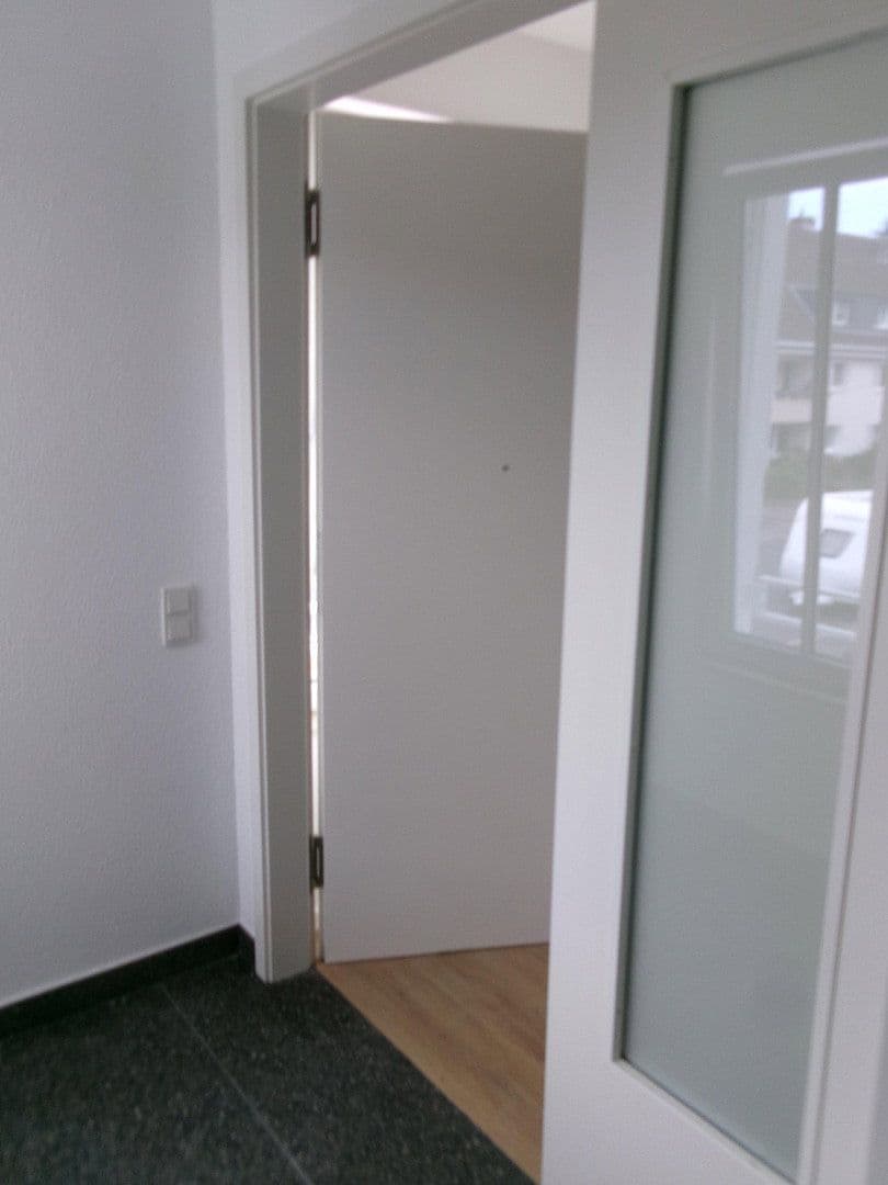 Pronájem bytu 4+1 140 m², Köln, Severní Porýní-Vestfálsko Pronájem bytu 4+1 140 m², Köln, Severní Porýní-Vestfálsko