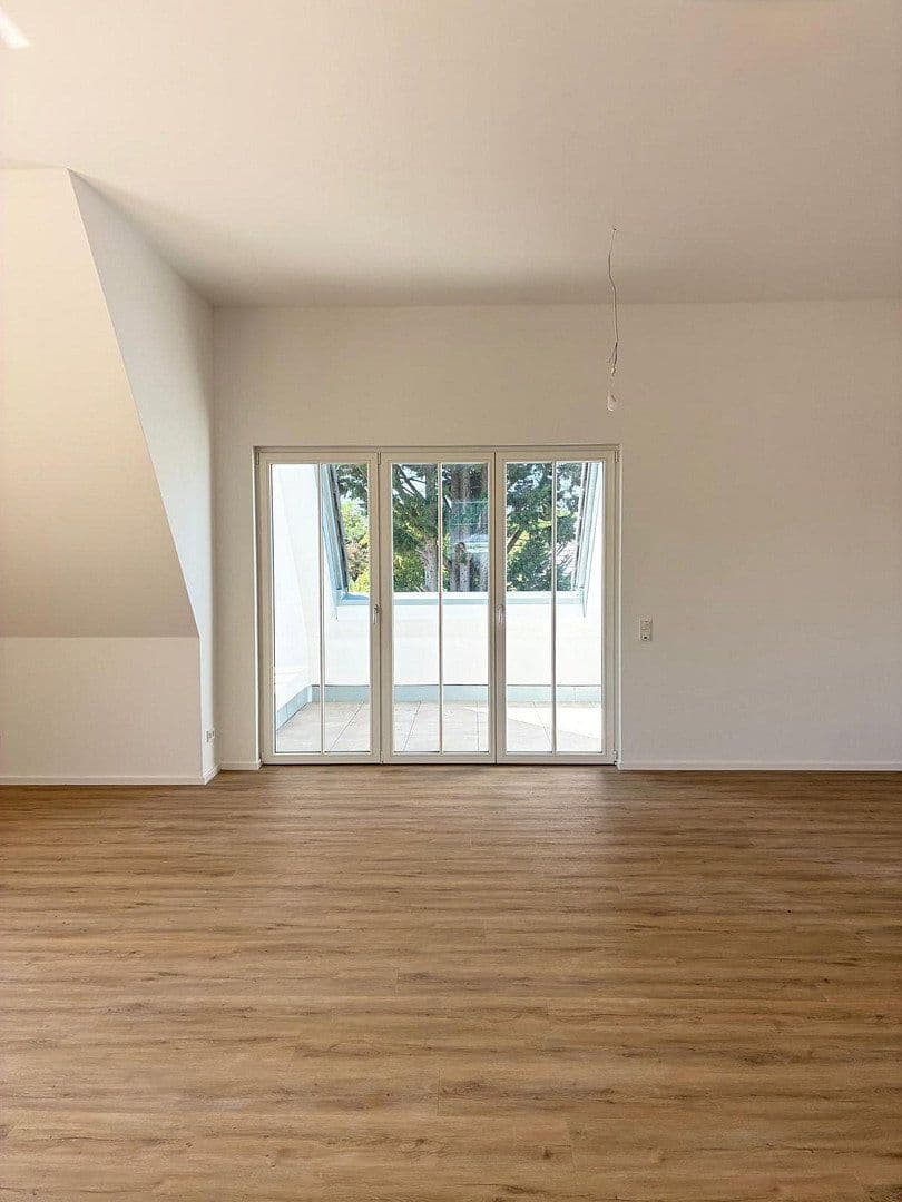 Pronájem bytu 4+1 140 m², Köln, Severní Porýní-Vestfálsko Pronájem bytu 4+1 140 m², Köln, Severní Porýní-Vestfálsko